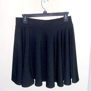 Women’s skirt, small